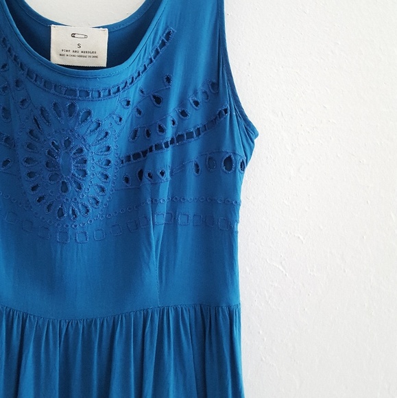 Pins and Needles Scallop Hem Dress in Teal - Picture 5 of 5